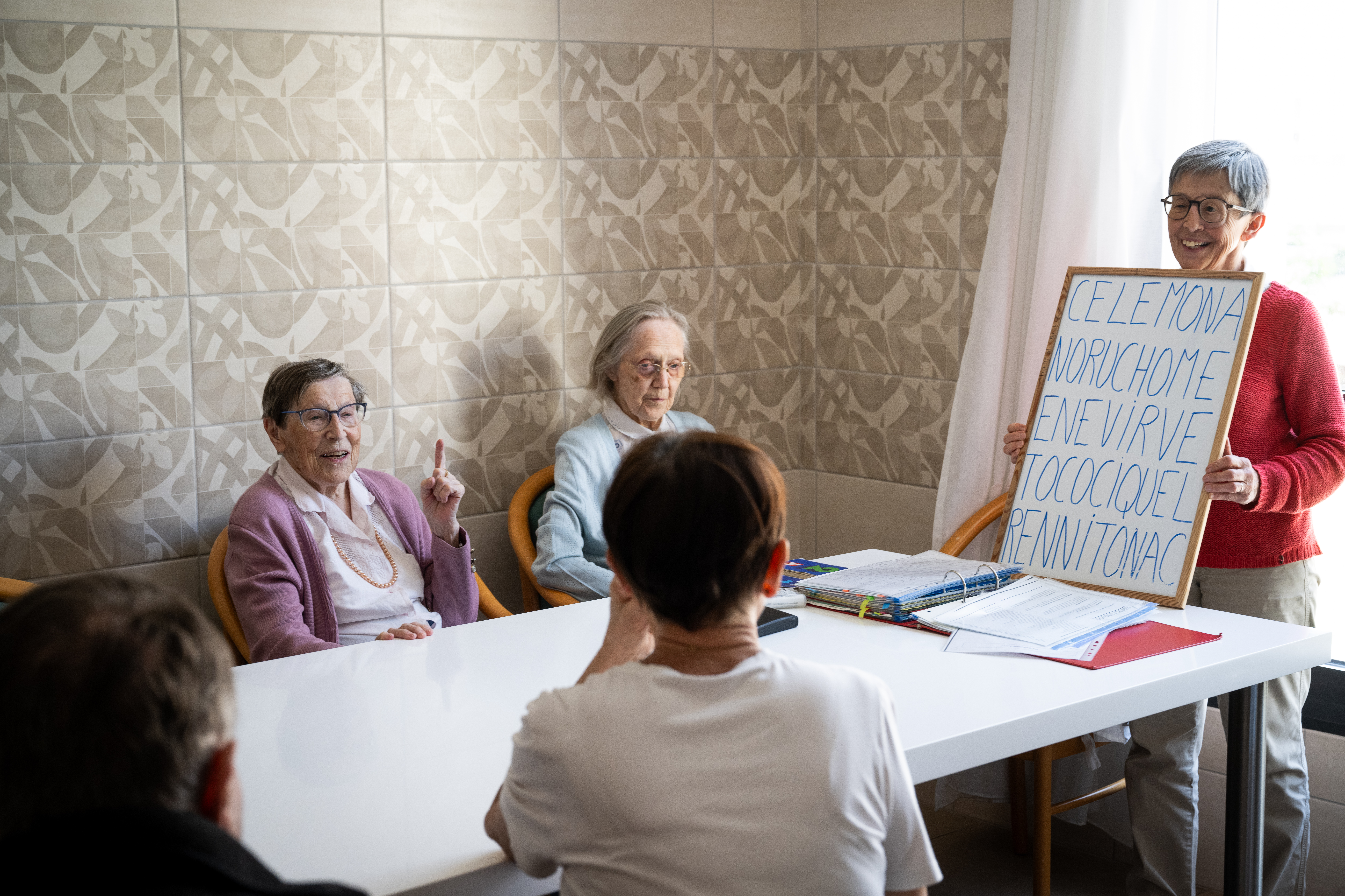 Atelier lecture dans une Maison de retraite